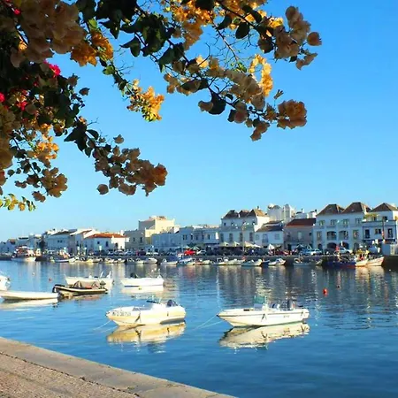 Διαμέρισμα Mossbrae-tavira Centre, Terrasse Et Piscine *