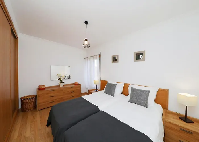 Appartement Mossbrae-tavira Centre, Terrasse Et Piscine *